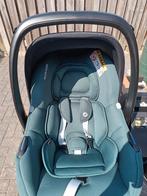 Maxi-cosi Cabriofix isize groen met cabriofix base, Autogordel of Isofix, Zijbescherming, Zo goed als nieuw, Maxi-Cosi