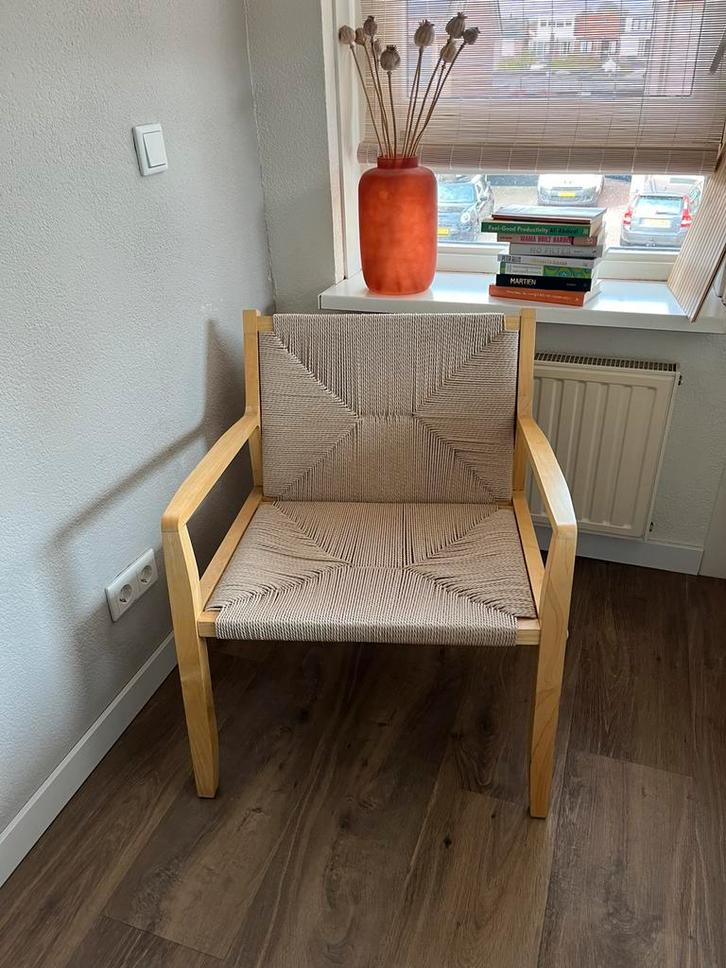 Stijlvolle houten stoel/ fauteil met geweven zitting, Huis en Inrichting, Fauteuils, Ophalen