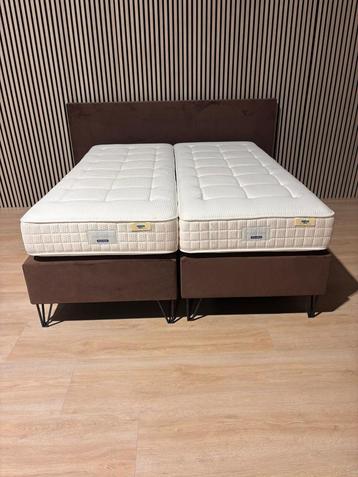 Boxspring 160x200 met Silver Line matrassen beschikbaar voor biedingen