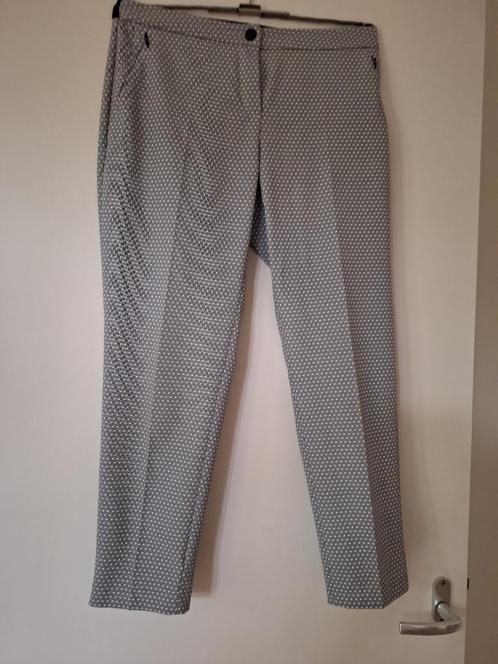 Claudia Strater broek grijs en wit mt 38, Kleding | Dames, Broeken en Pantalons, Zo goed als nieuw, Maat 38/40 (M), Grijs, Lang