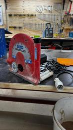 Carat Duo muurzaag in goede staat, Doe-het-zelf en Verbouw, Gereedschap | Zaagmachines, Ophalen, Zo goed als nieuw, 1200 watt of meer