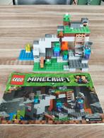 Lego Minecraft 21141 De zombiegrot, Ophalen of Verzenden, Zo goed als nieuw