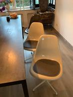 Eames Fiberglass Side Stoelen, La Fonda Herman Miller, Huis en Inrichting, Stoelen, Overige materialen, Gebruikt, Wit, Retro eames