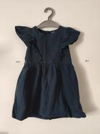 Kiabi donkerblauwe jurk met ruffles drukknopen achter 36 maa, Kiabi, Meisje, Ophalen of Verzenden, Zo goed als nieuw