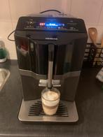 Siemens EQ.300 extraKlasse TI355F09DE, Ophalen of Verzenden, Zo goed als nieuw, Koffiemachine