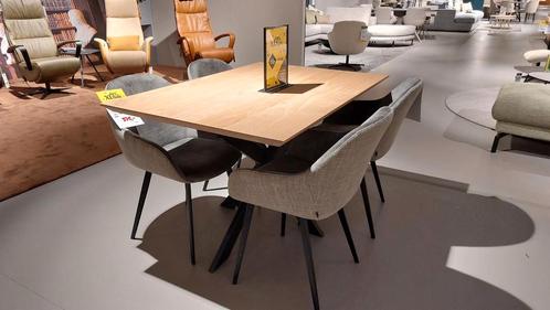 Showroommodel Eetkamertafel Magna 130cm, Huis en Inrichting, Tafels | Eettafels, Zo goed als nieuw, Vijf personen of meer, Rechthoekig