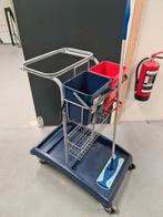 Schoonmaakkar dweilwagen, Ophalen