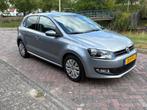 Volkswagen Polo 1.2 Grijs 2010 TEAM 5DR Cruise/Stoelverw/PDC, Auto's, Volkswagen, Voorwielaandrijving, Euro 5, Zwart, 1198 cc