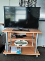 TV meubel op wielen., 50 tot 100 cm, Minder dan 100 cm, 25 tot 50 cm, Zo goed als nieuw