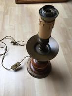 Mooie schemerlamp., Huis en Inrichting, Lampen | Tafellampen, Ophalen of Verzenden, Zo goed als nieuw, Metaal, Minder dan 50 cm