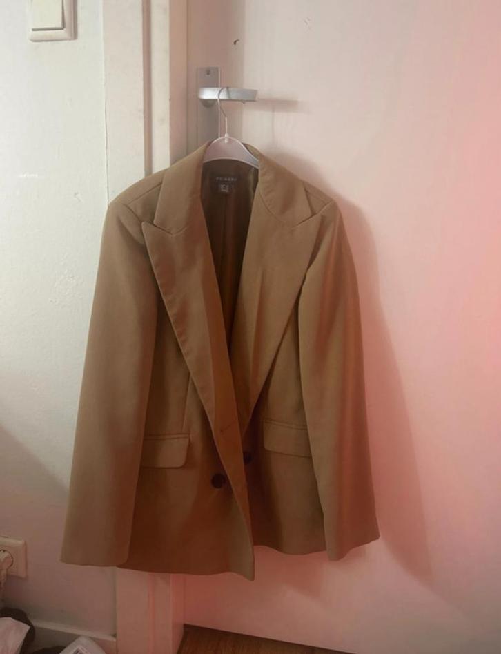 Bruine blazer maat xs s bijna nieuw, Kleding | Dames, Blouses en Tunieken, Zo goed als nieuw, Maat 34 (XS) of kleiner, Bruin, Ophalen of Verzenden