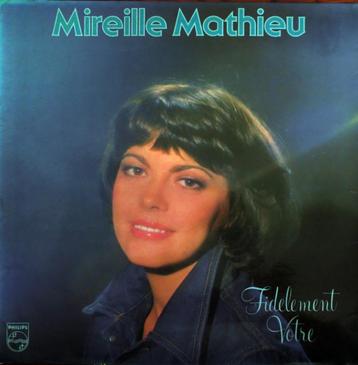 Mireille Mathieu – Fidèlement Votre beschikbaar voor biedingen