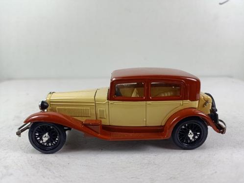 rio 1/43  alfa romeo 6c  1750, Hobby en Vrije tijd, Modelauto's | 1:43, Zo goed als nieuw, Auto, Overige merken, Ophalen of Verzenden