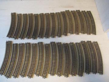  Märklin Bocht Rails 30x Serie 3600 beschikbaar voor biedingen