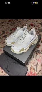 Balenciaga Triple S, Ophalen of Verzenden, Zo goed als nieuw, Wit, Sneakers of Gympen