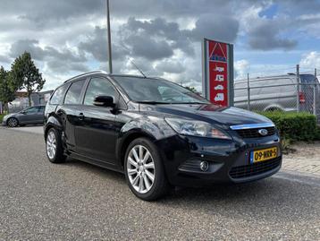 Ford Focus Wagon 1.6 Comfort | Parkeersensoren | Navi | Airc beschikbaar voor biedingen