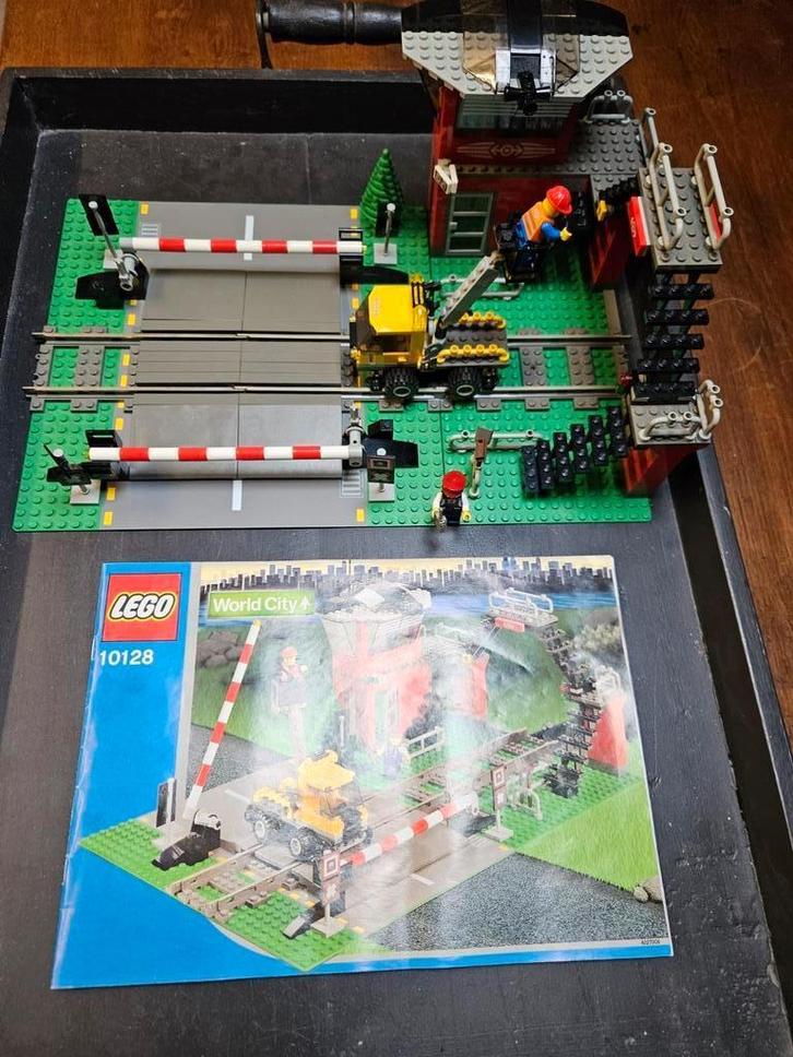 Lego trein station 10128 zeldzaam in top staat, Kinderen en Baby's, Speelgoed | Duplo en Lego, Zo goed als nieuw, Lego, Complete set