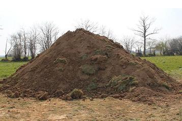 Gezocht losse grond of zand beschikbaar voor biedingen