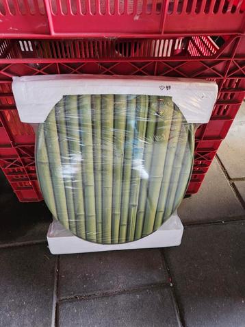 Wc-bril _ NIEUW  met Bamboe opdruk!  beschikbaar voor biedingen