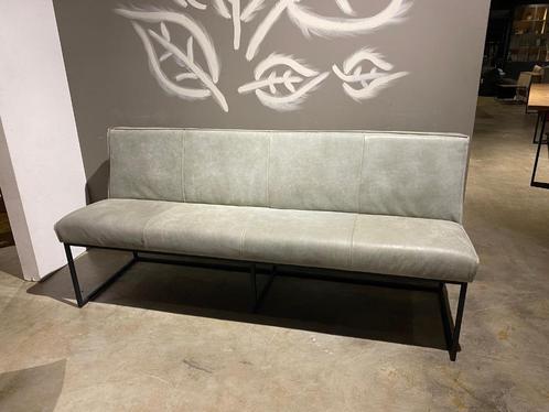 Lara set van 3 stoelen en eettafelbank in Africa leder €1849, Huis en Inrichting, Stoelen, Nieuw, Vijf, Zes of meer stoelen, Leer