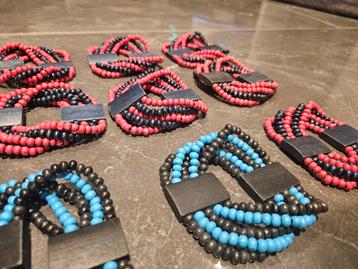 Partij 0035 houten armbanden braderie rommelmarkt handel beschikbaar voor biedingen
