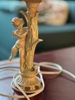 Klassieke oude schemerlamp met engel op de voet, Huis en Inrichting, Lampen | Tafellampen, Ophalen of Verzenden, Gebruikt, Klassiek