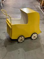 Retro vintage design poppenwagen, Ophalen