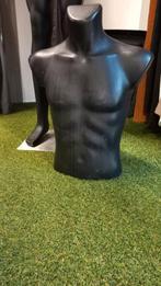 Torso man, Ophalen, Gedragen