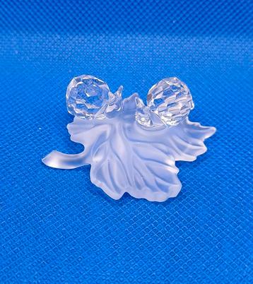 Swarovski slakken op blad  beschikbaar voor biedingen