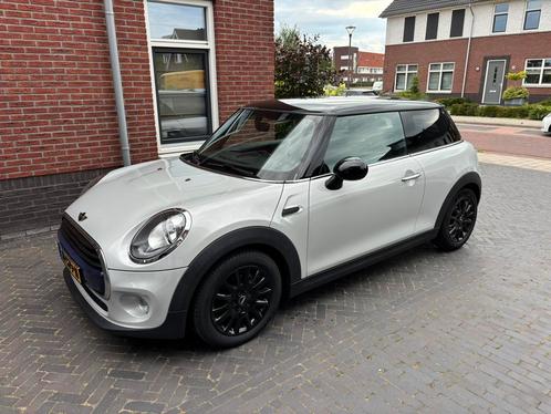 Mini 1.5 Cooper 2016 Wit, Auto's, Mini, Particulier, John Cooper Works, Airbags, Airconditioning, Bluetooth, Boordcomputer, Centrale vergrendeling