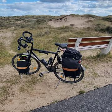 Koga myata  vakantiefiets randonneur met zgan agu tassenset, Fietsen en Brommers, Fietsen | Tandems, Zo goed als nieuw, Meer dan 20 versnellingen