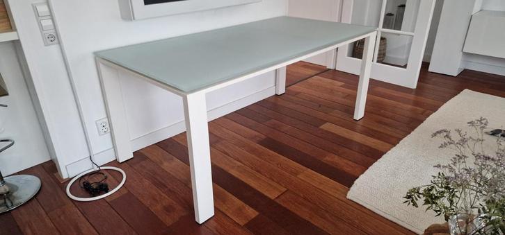 Witte eettafel 180 x 90 cm met een zwevend blad, Huis en Inrichting, Tafels | Eettafels, Zo goed als nieuw, 50 tot 100 cm, 150 tot 200 cm