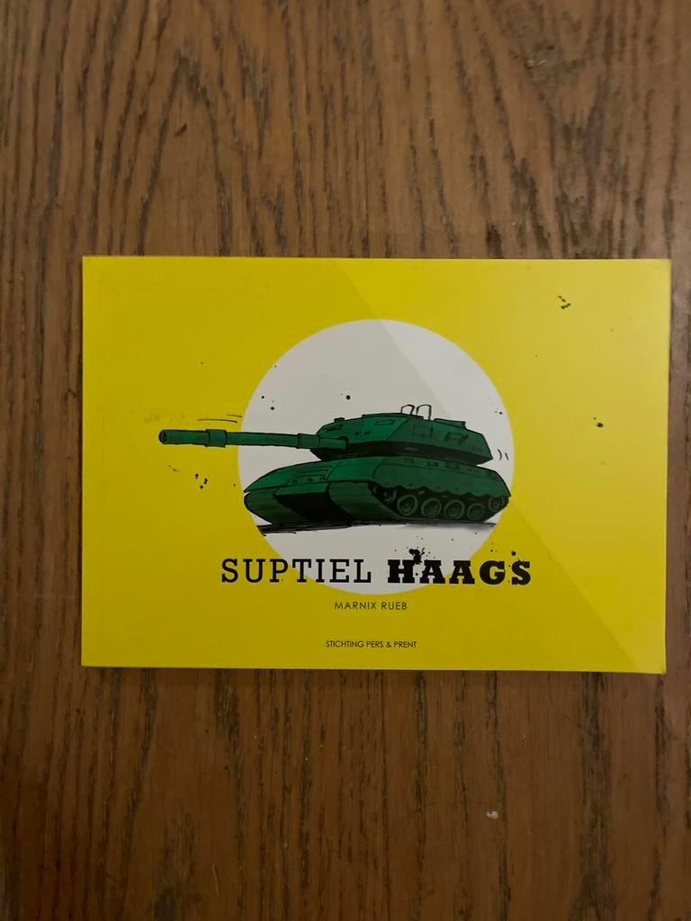 Suptiel Haags - Stripboek Marnix Rueb, Eén stripboek, Ophalen of Verzenden, Zo goed als nieuw
