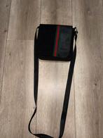 Gucci tasje, Sieraden, Tassen en Uiterlijk, Tassen | Schoudertassen, Ophalen of Verzenden, Zo goed als nieuw, Zwart