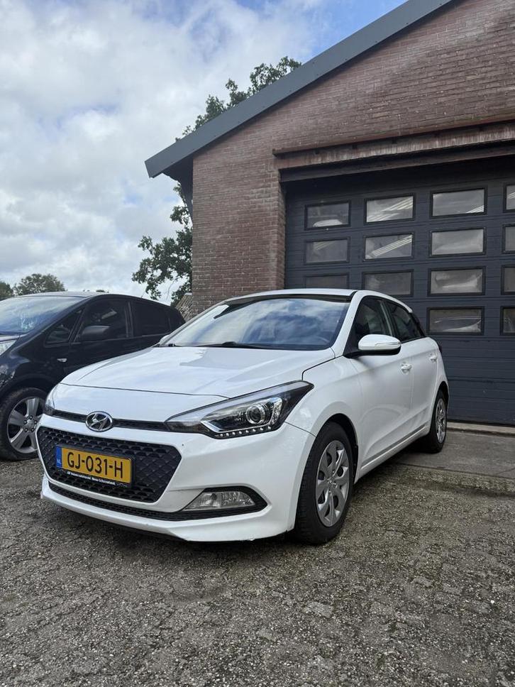 Hyundai i20 1.2 HP i-Motion Comfort Climate/5DRS/NAP, Auto's, Hyundai, Bedrijf, Te koop, i20, ABS, Airbags, Airconditioning, Alarm