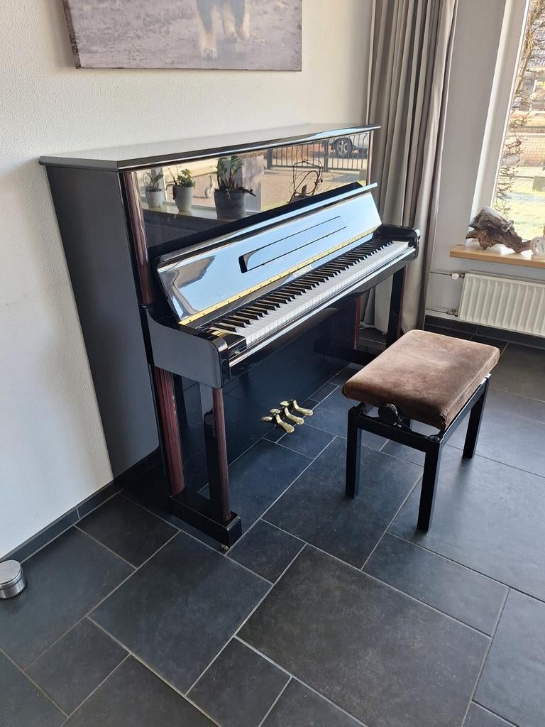 Steinbeck piano in nieuwstaat - Wegens verhuizing, Ophalen of Verzenden, Zo goed als nieuw