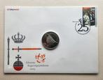 Herdenkingsmunt en postzegel regeringsjubileum Beatrix, Postzegels en Munten, Ophalen of Verzenden, Koningin Beatrix, Euro's