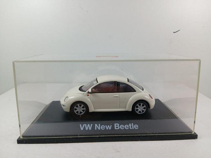 schuco 1/43 vw new beetle, Hobby en Vrije tijd, Modelauto's | 1:43, Zo goed als nieuw, Auto, Overige merken, Ophalen of Verzenden