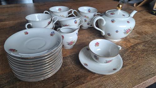 Vintage, onbeschadigd 12 delig theeservies, Antiek en Kunst, Antiek | Servies compleet, Ophalen