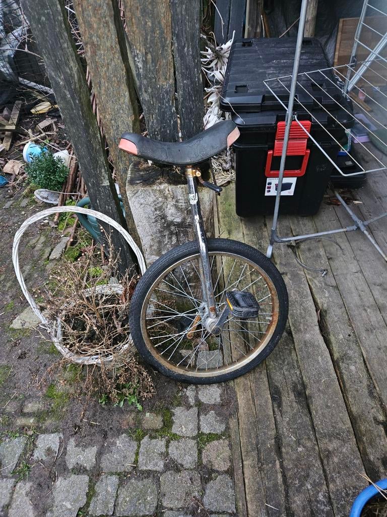 Oude eenwieler, Fietsen en Brommers, Ophalen of Verzenden, Gebruikt, Onbekend