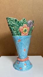 Belen Gomez Ceramics England handgemaakte ovale vaas h20,5cm, Blauw, Aardewerk of Porselein, Ophalen of Verzenden, Zo goed als nieuw