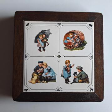 Pannenonderzetter Ot en Sien beschikbaar voor biedingen