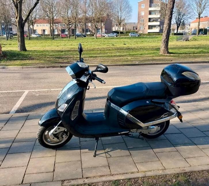 Motormania scooter, Fietsen en Brommers, Scooters | Overige merken, Gebruikt, Ophalen
