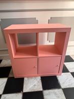 Kallax kast (roze geschilderd), Huis en Inrichting, Ophalen, Met deur(en), Zo goed als nieuw, Minder dan 150 cm