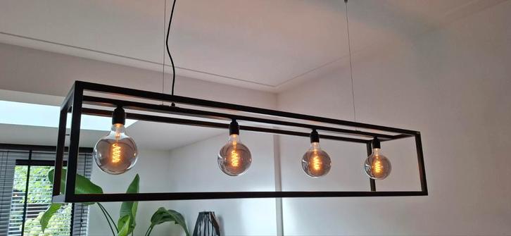 Ztahl Hanglamp Rimini – strak stalen frame, 4 lichtbronnen, Huis en Inrichting, Lampen | Plafondlampen, Zo goed als nieuw, Ophalen of Verzenden