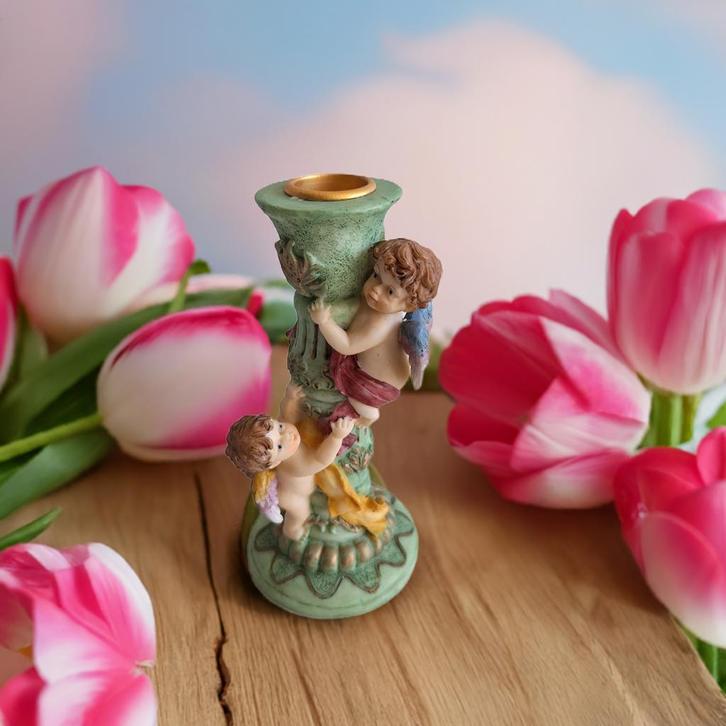 Liefdesengelletjes, cupido kandelaar, van kunsthars, Antiek en Kunst, Curiosa en Brocante, Verzenden