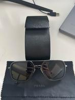 Prada Zonnebril Heren, Sieraden, Tassen en Uiterlijk, Zonnebrillen en Brillen | Heren, Overige merken, Zonnebril, Zwart, Ophalen of Verzenden