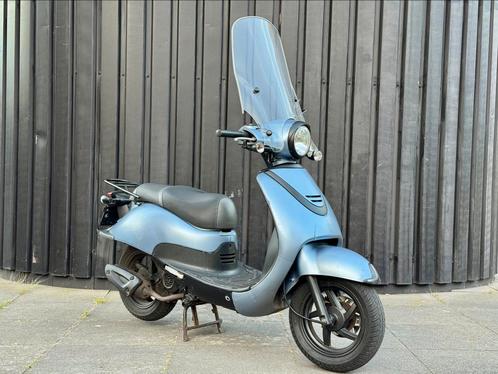 SYM Allo GT 50cc, Fietsen en Brommers, Scooters | SYM, Gebruikt, Allo, Maximaal 45 km/u, Benzine, Ophalen