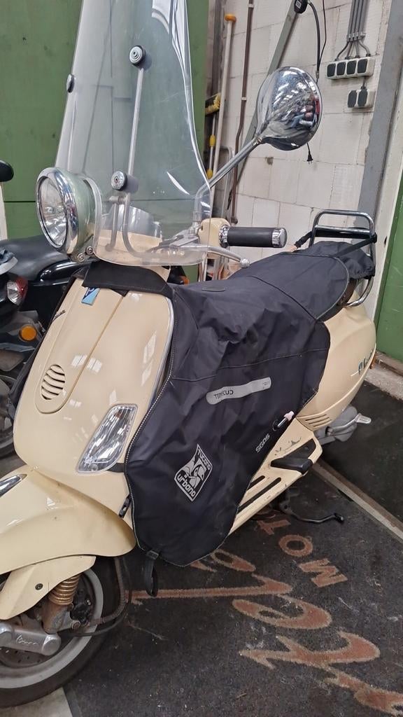 Alle onderdelen vespa lxv crème geel, Ophalen of Verzenden, Gebruikt, Overige typen, Vespa