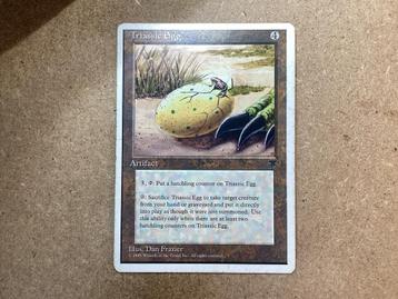 1x Triassic Egg (Good) beschikbaar voor biedingen